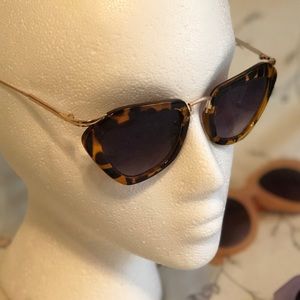 Betsey Johnson Leopard print sunglasses